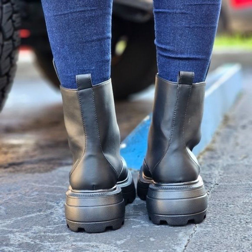 Womens Platform Combat Ankle Boots Black Color - Picture 5 of 6